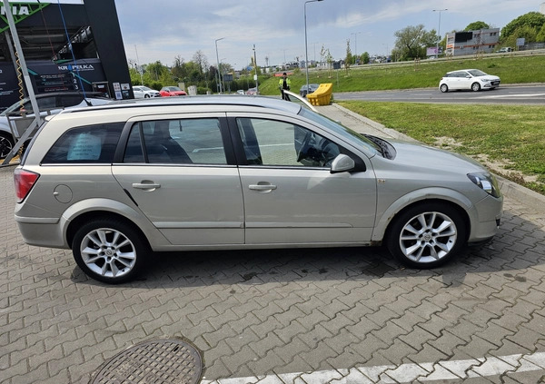 Opel Astra cena 8500 przebieg: 280000, rok produkcji 2005 z Bydgoszcz małe 92